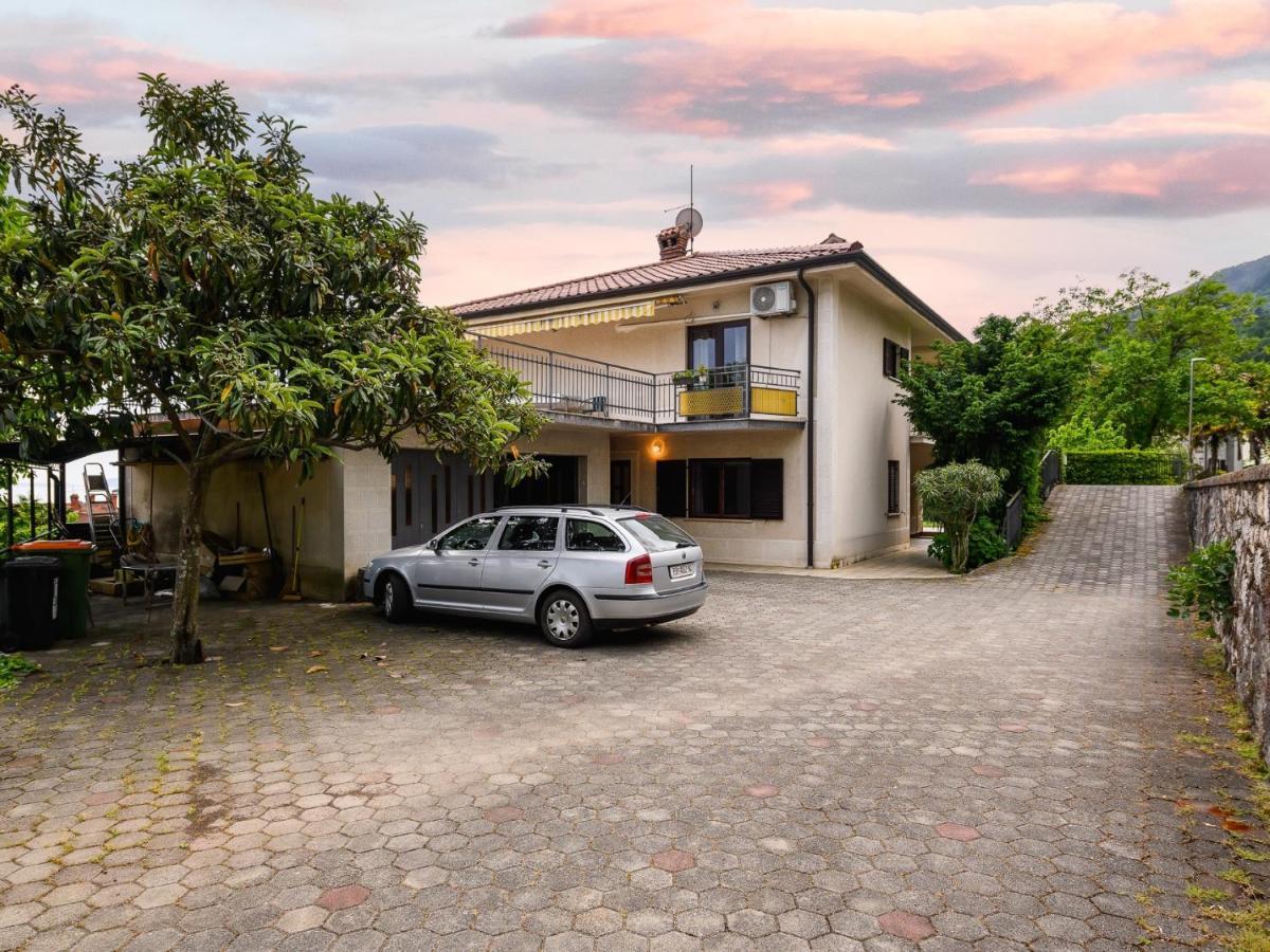 Apartments Vilma Lovran Exterior photo