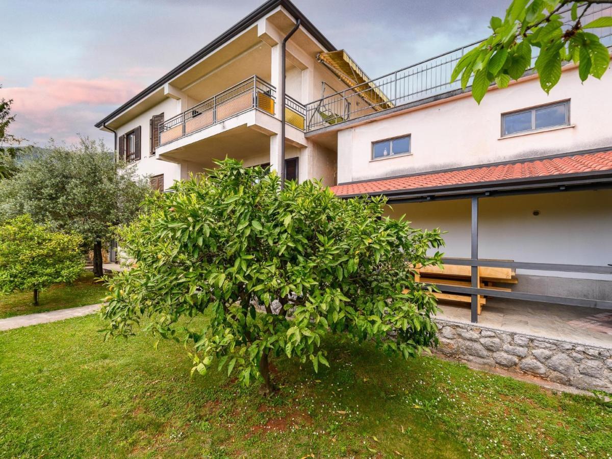 Apartments Vilma Lovran Exterior photo