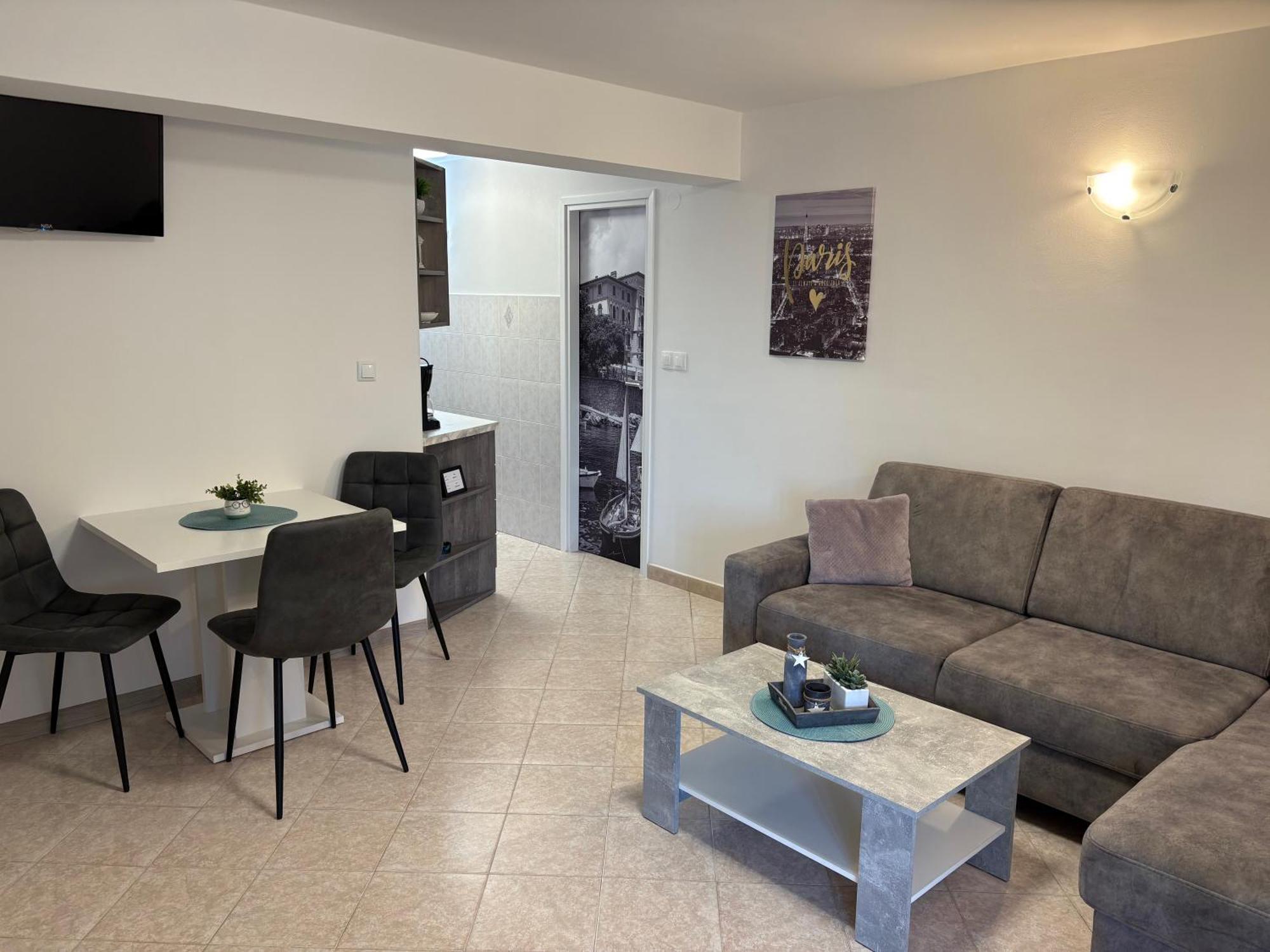Apartments Vilma Lovran Exterior photo